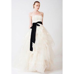 Vera Wang Eliza Wedding Gown